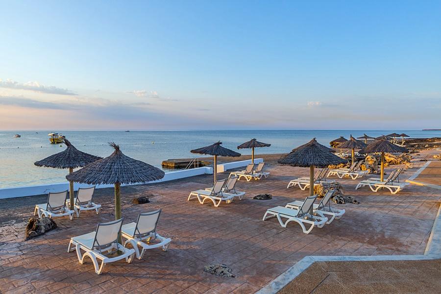 Aluasun Far Menorca Aparthotel S'Algar Ngoại thất bức ảnh