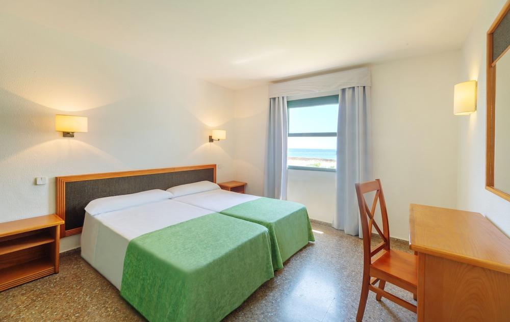 Aluasun Far Menorca Aparthotel S'Algar Ngoại thất bức ảnh
