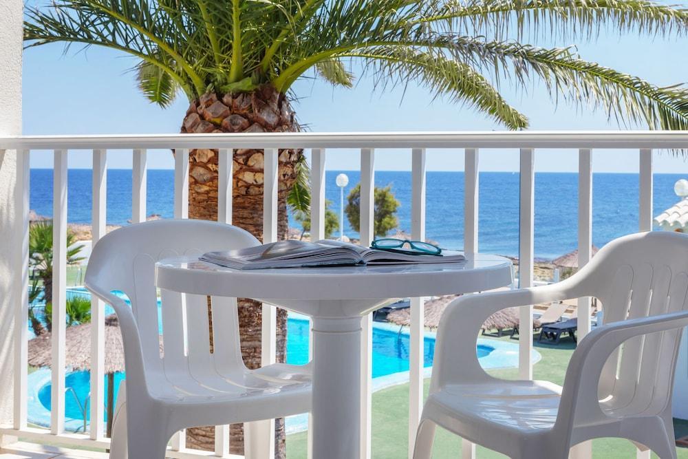 Aluasun Far Menorca Aparthotel S'Algar Ngoại thất bức ảnh