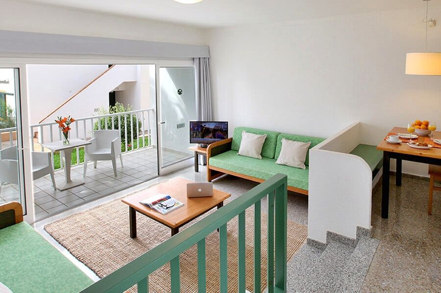 Aluasun Far Menorca Aparthotel S'Algar Ngoại thất bức ảnh