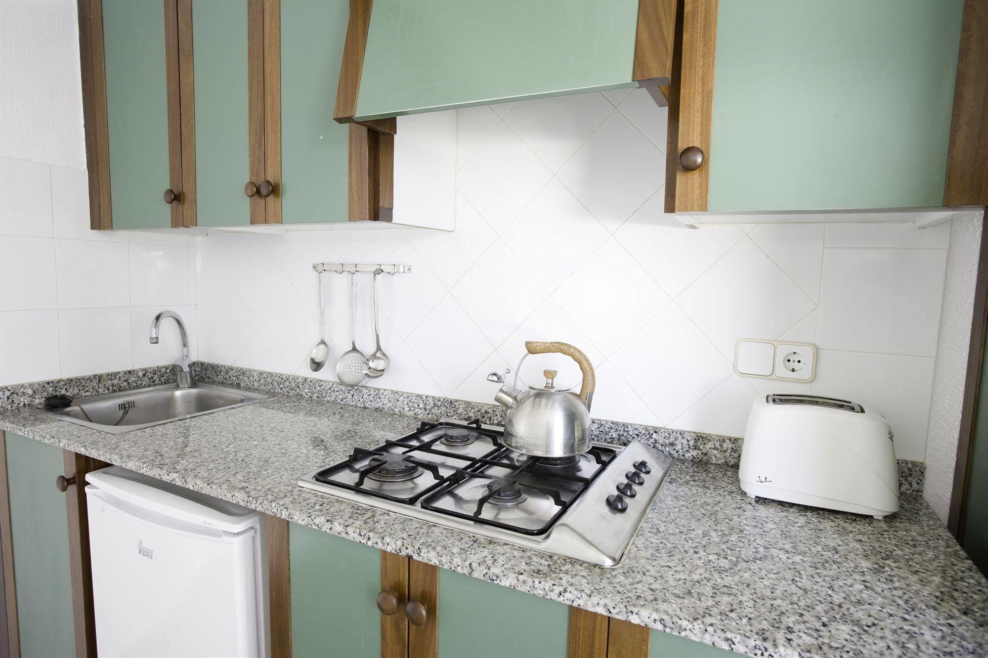 Aluasun Far Menorca Aparthotel S'Algar Ngoại thất bức ảnh