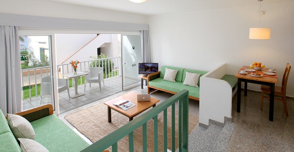 Aluasun Far Menorca Aparthotel S'Algar Ngoại thất bức ảnh